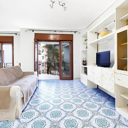 - Annarita * Sorrento