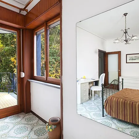 - Annarita Apartman Sorrento